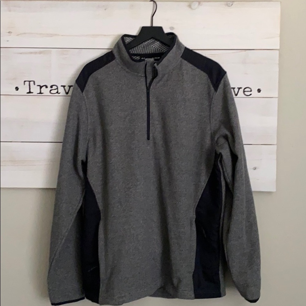 XL Under Armour Fleece Men’s